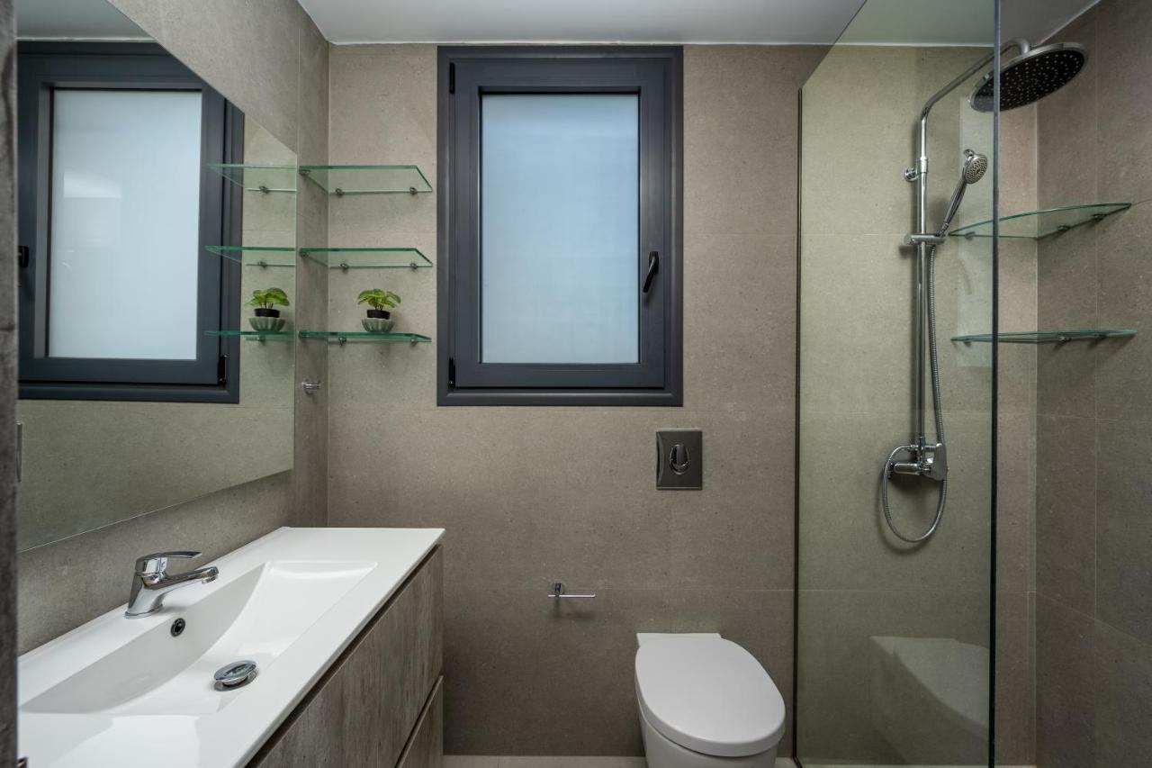 Penelope Beachfront Villa Kremasti  Luaran gambar